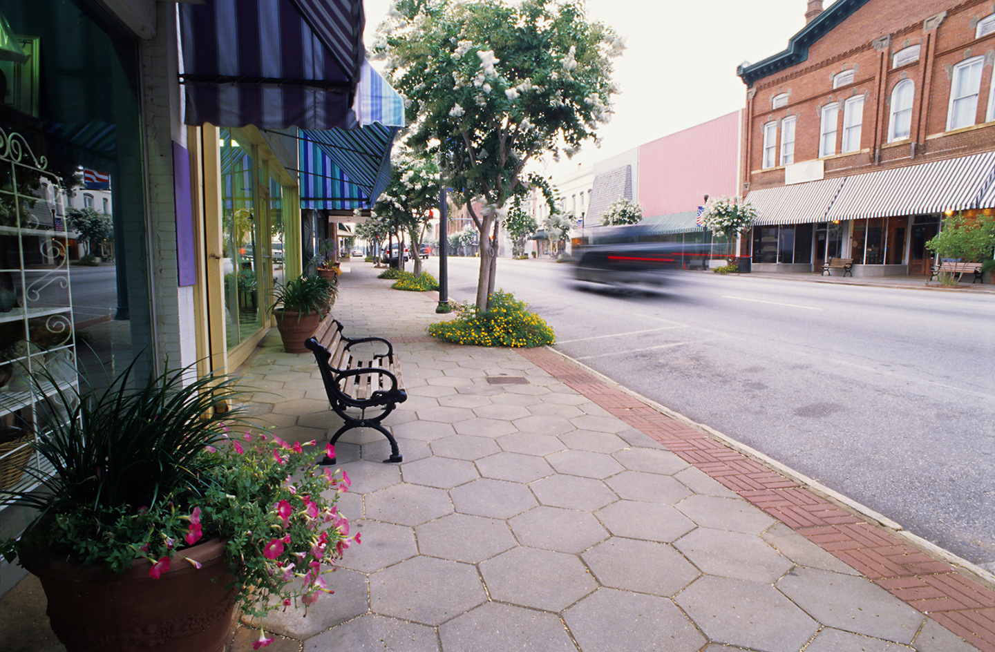 banks in waynesboro ga